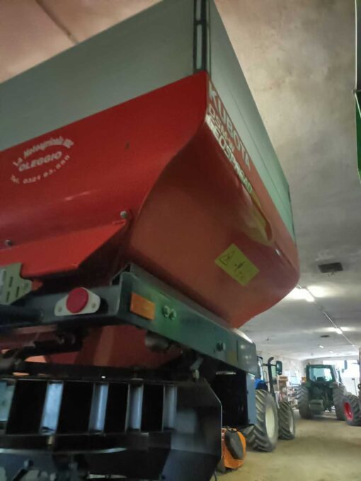 spandiconcime kubota DSM-e-geospread - immagine 2